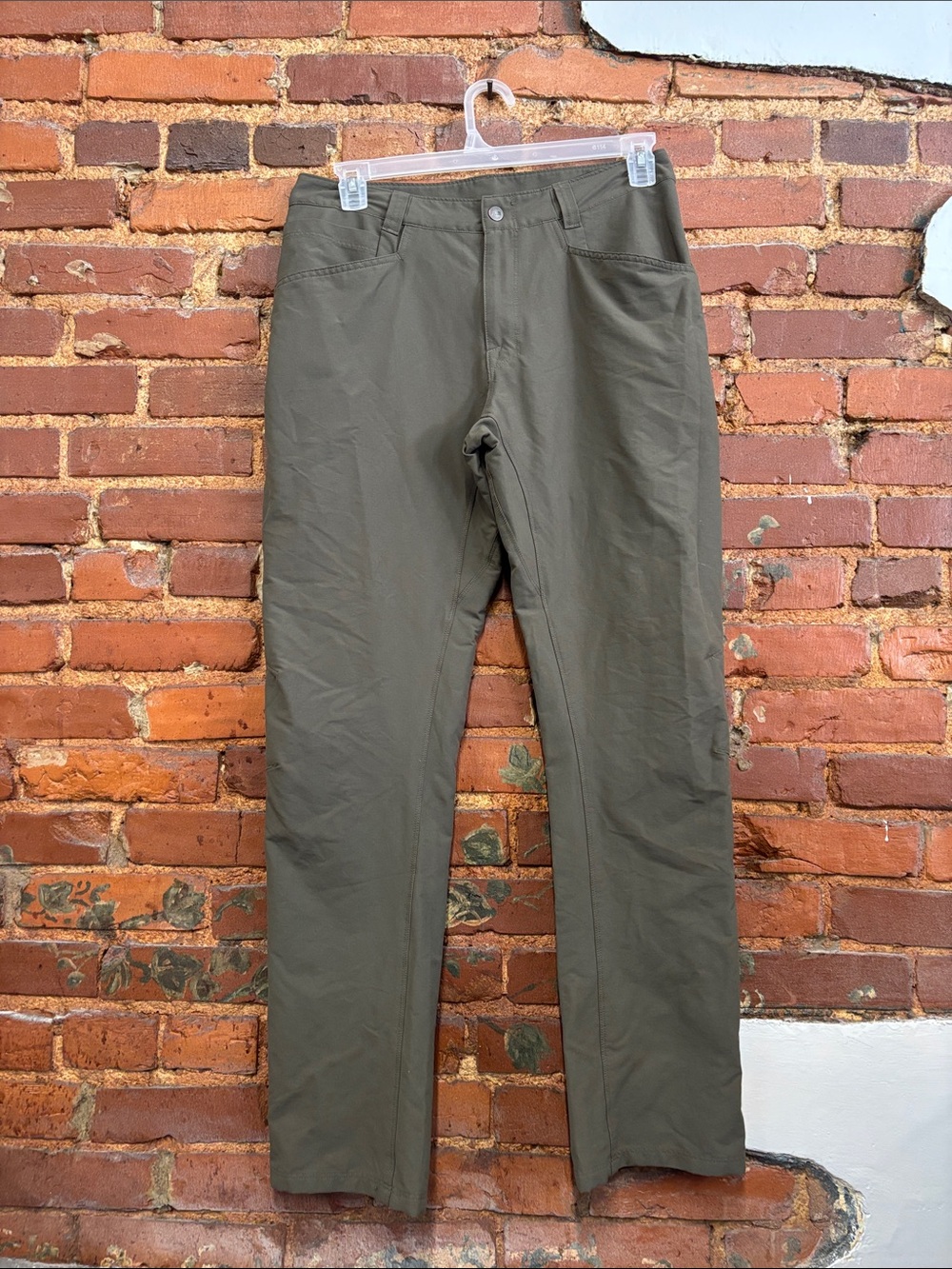 The North Face Men’s Olive Green Casual Pants Size 32